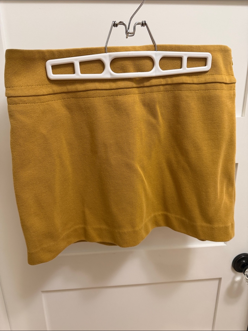 Women's Mustard Knit Mini Skirt size 8